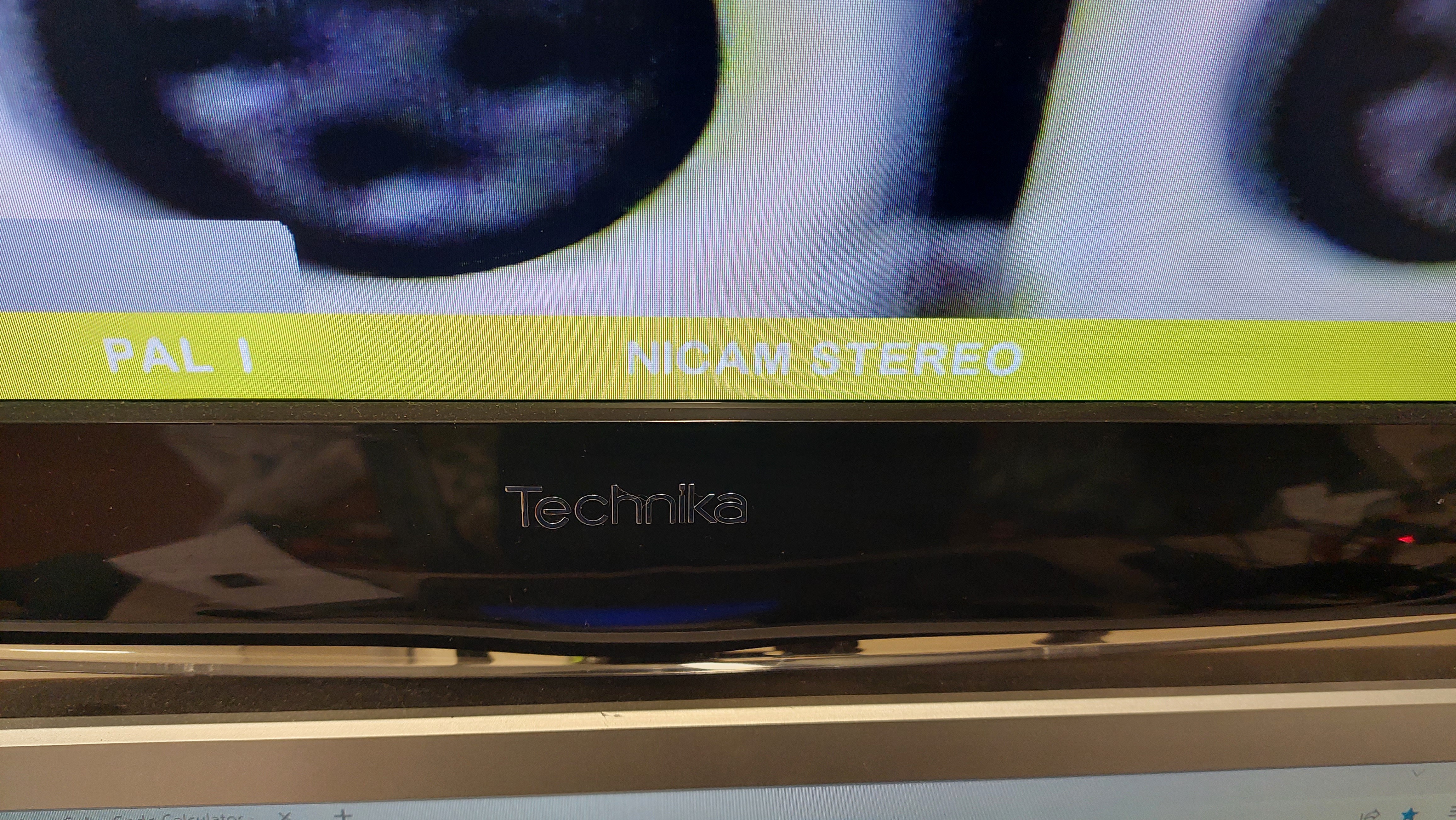 TV with 'PAL I NICAM Stereo' on the status display